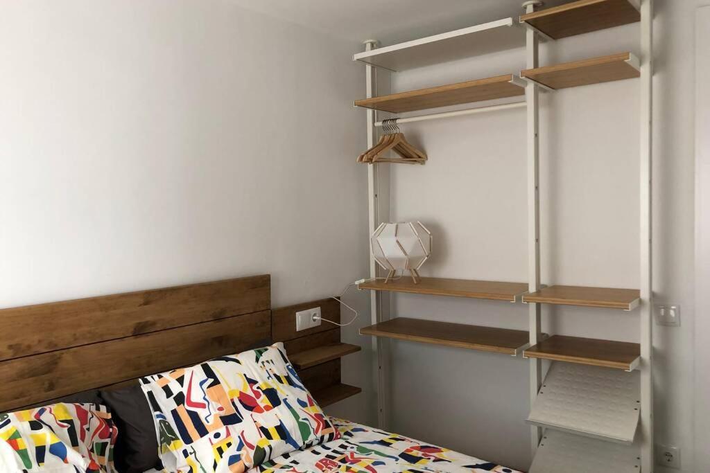 M3 Terrace. Cool Apartment 15 Min Center By Metro Esplugues de Llobregat Bagian luar foto